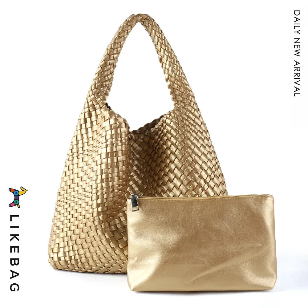 S0180e72f6b2a4375a717d7299acede82B