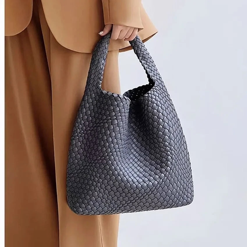 S0e5b80cdc2b54268ba381e35d654bda11