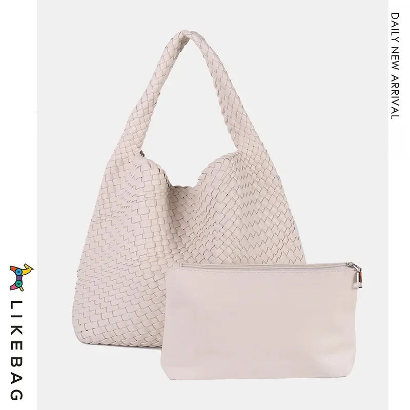 S5fe68d76bec44f7f85c763bc4cc76c42J