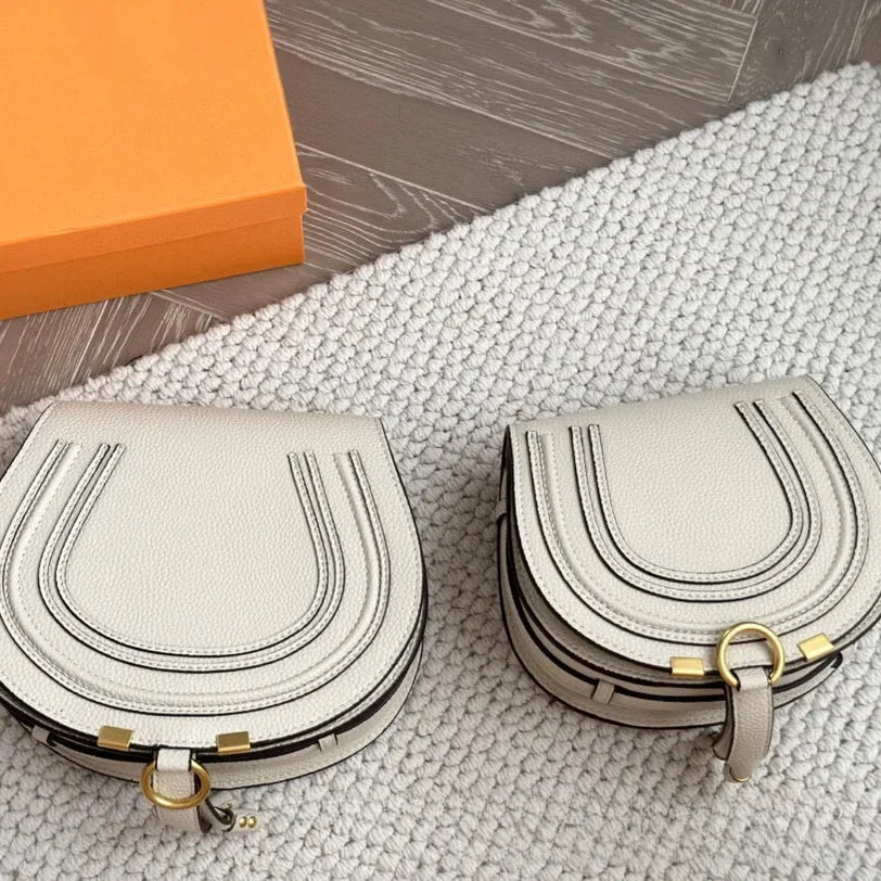 Sd1498e8fdf32432b8e5efc18b96904bdv