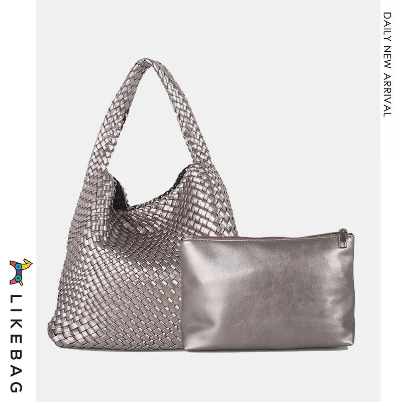 Sdde325eba5eb435495702f20ac27a707g