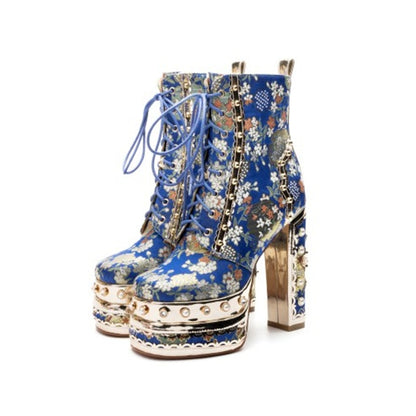 Gold Flower Patterned Platform